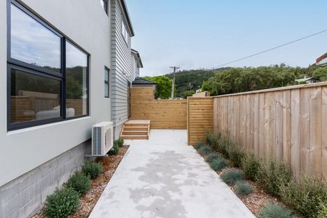 Photo of property in 20b Korau Grove, Stokes Valley, Lower Hutt, 5019