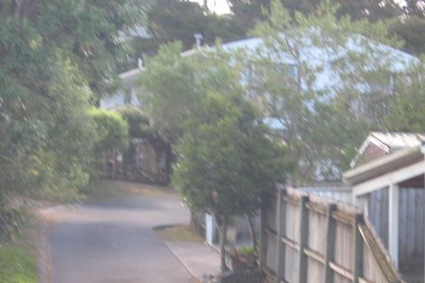 Photo of property in 2/13 Heathglen Place, Bayview, Auckland, 0629