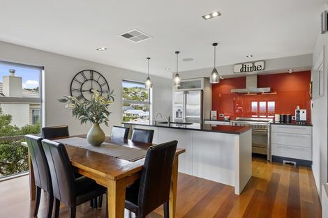 Photo of property in 11 Sasaram Lane, Cashmere, Christchurch, 8022