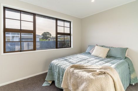 Photo of property in 219b Park Street, Winton, 9720