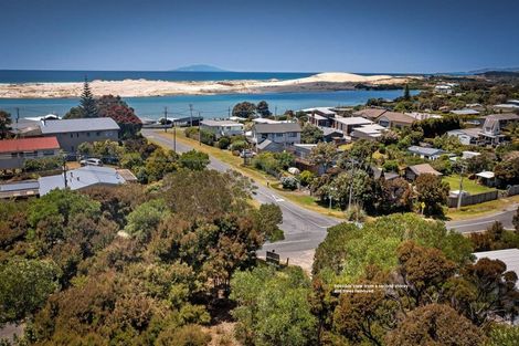 Photo of property in 38 Moir Point Road, Mangawhai Heads, Mangawhai, 0505