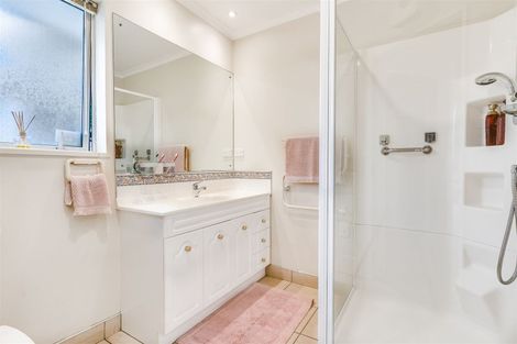 Photo of property in 355 Halswell Road, Halswell, Christchurch, 8025