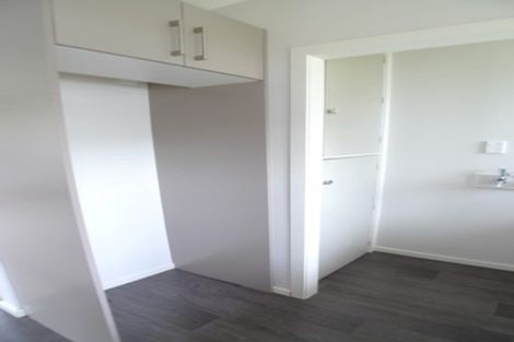 Photo of property in 3/21 Trentham Road, Papakura, 2110