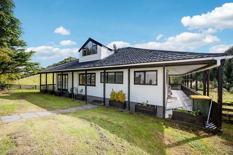 Photo of property in 21 Noakes Hill Road, Puhoi, Silverdale, 0994