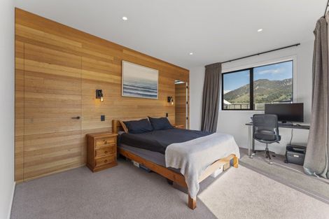 Photo of property in 6 Woodpecker Street, Lake Hawea, Wanaka, 9382