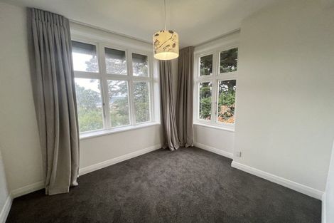 Photo of property in 16b Hadfield Terrace, Kelburn, Wellington, 6012