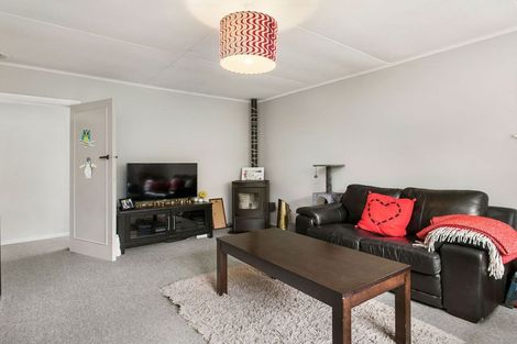 Photo of property in 21 Martindales Road, Heathcote Valley, Christchurch, 8022