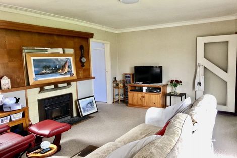 Photo of property in 8 Clarke Avenue, Te Aroha, 3320