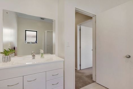 Photo of property in 3 Didsbury Grove, Churton Park, Wellington, 6037