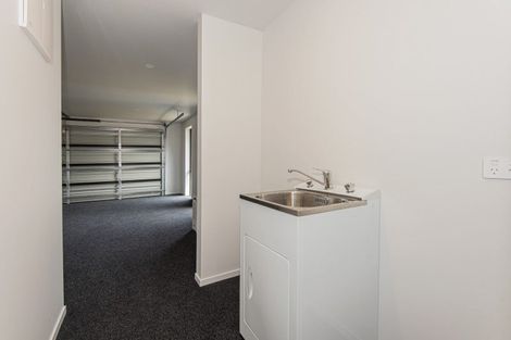 Photo of property in 71 Kaurinui Crescent, One Tree Point, 0118