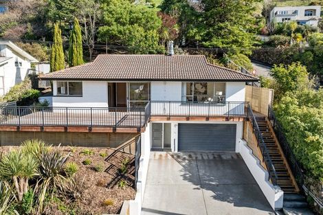 Photo of property in 23 Walkers Road, Lyttelton, 8082