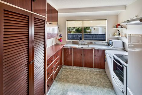 Photo of property in 19b Totara Crescent, Woburn, Lower Hutt, 5010