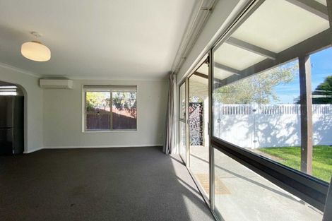 Photo of property in 3/74 Picton Avenue, Riccarton, Christchurch, 8011