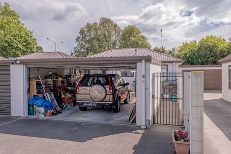 Photo of property in 3/15 Goldsmith Place, Waltham, Christchurch, 8023