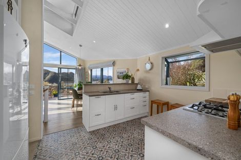 Photo of property in 45 Boons Valley Road, Waikawa, Picton, 7220