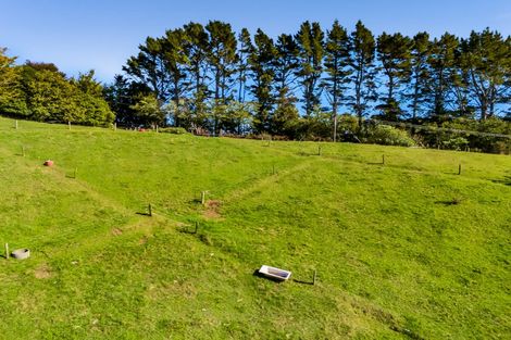 Photo of property in 805 Richmond Road, Lepperton, New Plymouth, 4373
