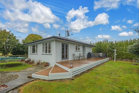Photo of property in 14 Ranfurly Road, Pahiatua, 4984