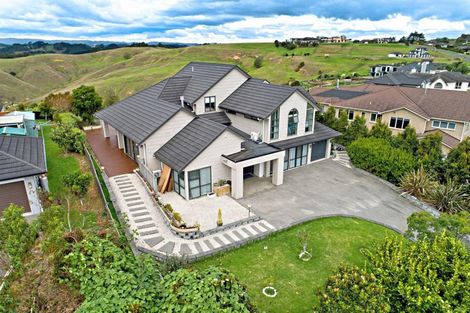 Photo of property in 719 Redoubt Road, Flat Bush, Auckland, 2019