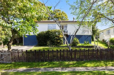 Photo of property in 8 Glucina Place, Glen Eden, Auckland, 0602