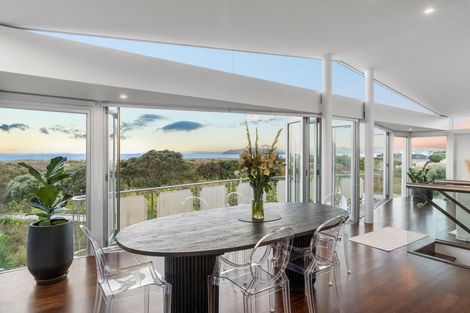 Photo of property in 4 Lagoon Way, Omaha, 0986