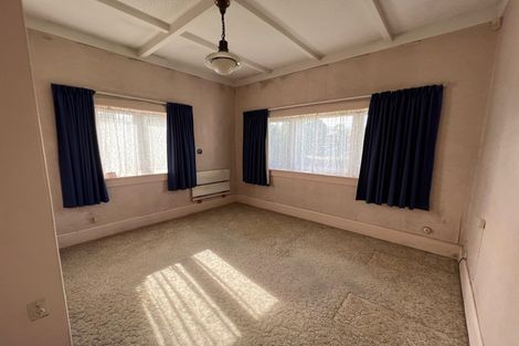 Photo of property in 2 Hamlin Road, Mount Wellington, Auckland, 1060