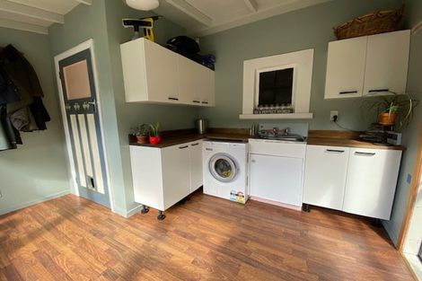 Photo of property in 2 Hillcrest Road, Ashhurst, Palmerston North, 4470