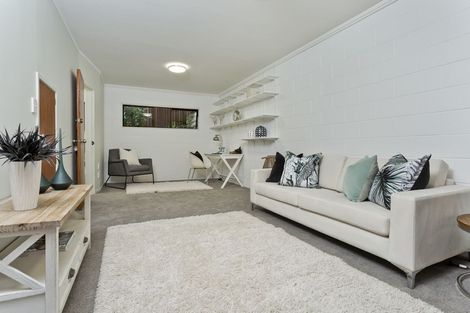 Photo of property in 116 Stapleford Crescent, Browns Bay, Auckland, 0630