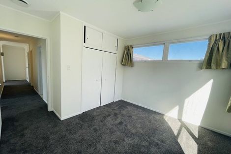 Photo of property in 1 Beldon Place, Pakuranga Heights, Auckland, 2010