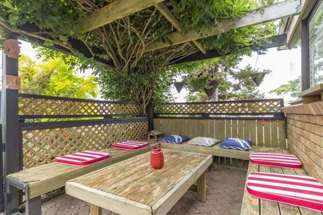 Photo of property in 5 Orohena Close, Northpark, Auckland, 2013