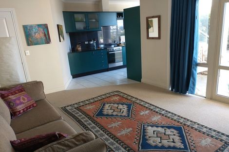 Photo of property in 87a Moncks Spur Road, Redcliffs, Christchurch, 8081