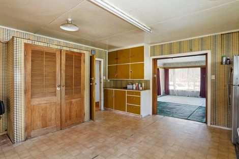 Photo of property in 147 Wainuiomata Road, Wainuiomata, Lower Hutt, 5014