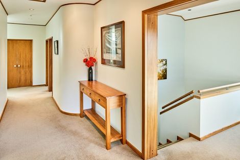 Photo of property in 5 Ngaio Street, Eastbourne, Lower Hutt, 5013