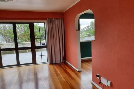 Photo of property in 1 Ceres Crescent, Johnsonville, Wellington, 6037