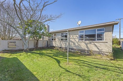 Photo of property in 1 Strange Street, Waitara, 4320