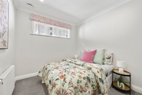 Photo of property in 3 Dee Street, Island Bay, Wellington, 6023