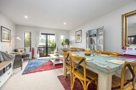 Photo of property in The Grange, 10/92 Bush Road, Albany, Auckland, 0632