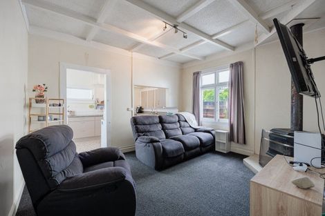 Photo of property in 3 Andrew Street, Marewa, Napier, 4110