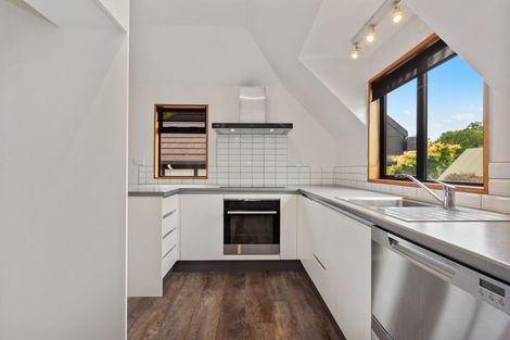 Photo of property in 11a Thurlestone Place, Burnside, Christchurch, 8053