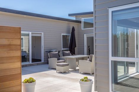 Photo of property in 18 Tuscan Lane, Martinborough, 5711