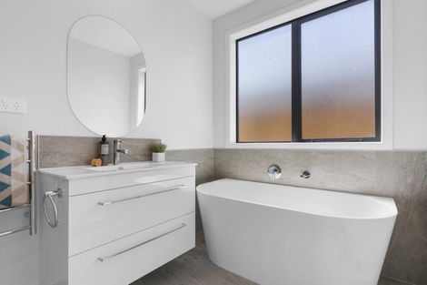 Photo of property in 15 Matuku Place, Katikati, 3178