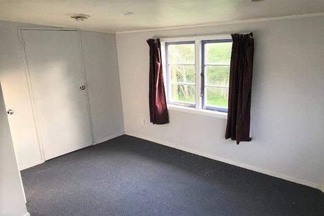 Photo of property in 68a Flanshaw Road, Te Atatu South, Auckland, 0610