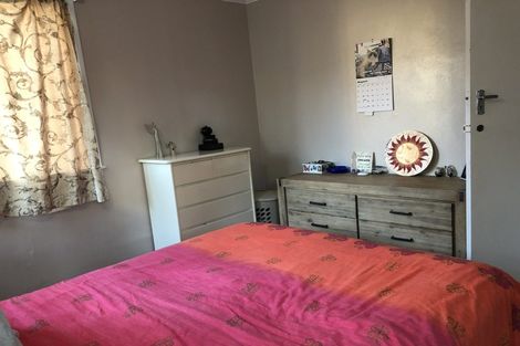 Photo of property in 74 Ridge Road, Howick, Auckland, 2014