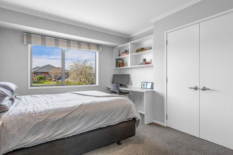 Photo of property in 26 Blue Gum Place, New Brighton, Christchurch, 8083