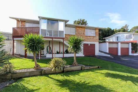 Photo of property in 13a Oawai Place, Marfell, New Plymouth, 4310