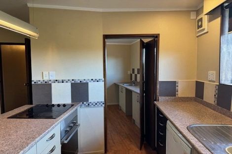 Photo of property in 24-26 Pencarrow Street, Highbury, Palmerston North, 4412