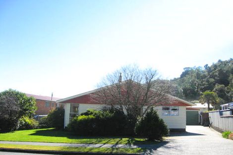 Photo of property in 10 Coates Street, Greymouth, 7805