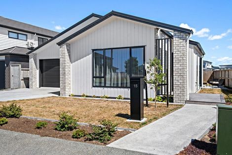 Photo of property in 15 Kaitiaki Drive, Clarks Beach, 2122