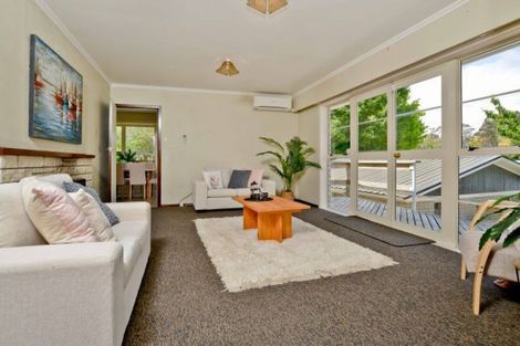 Photo of property in 10 Manapouri Place, Glenview, Hamilton, 3206