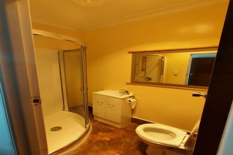 Photo of property in 4301 Great North Road, Glendene, Auckland, 0602