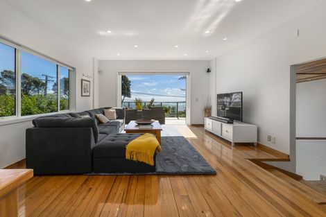 Photo of property in 13 Karekare Road, Raumati South, Paraparaumu, 5032